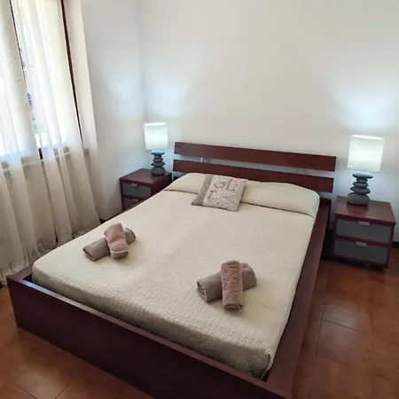 Sole Del Garda Apartment